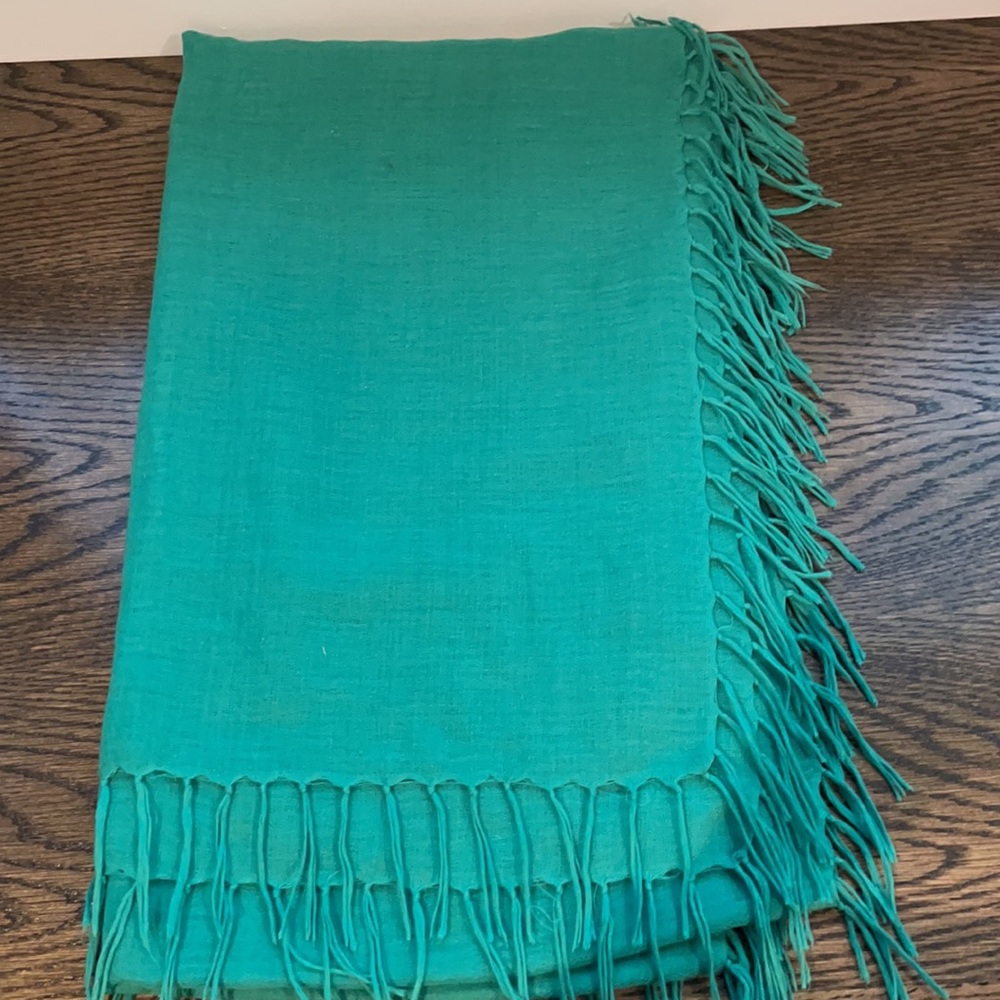 Echo green fringe scarf